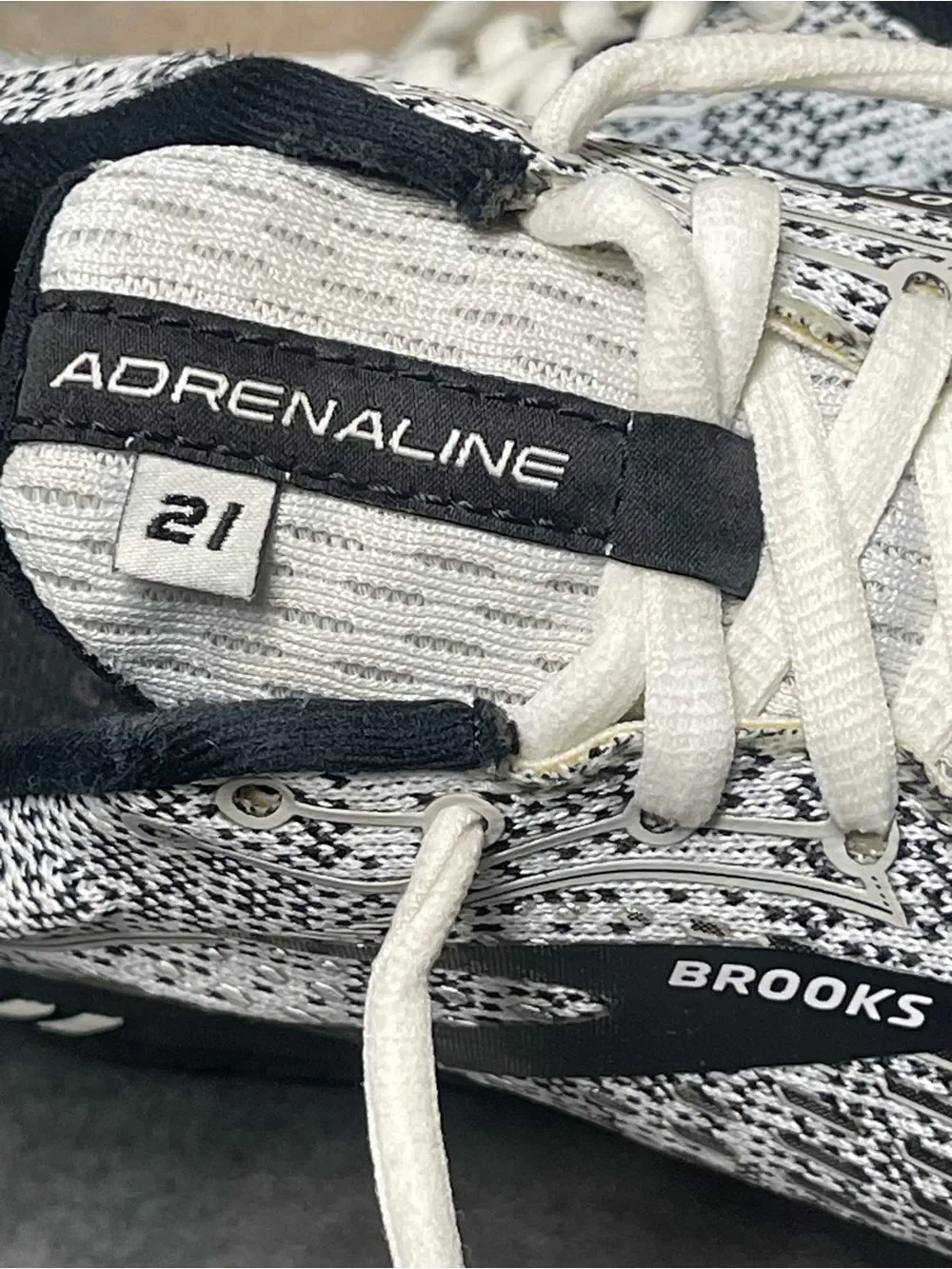 Brooks buy confidence